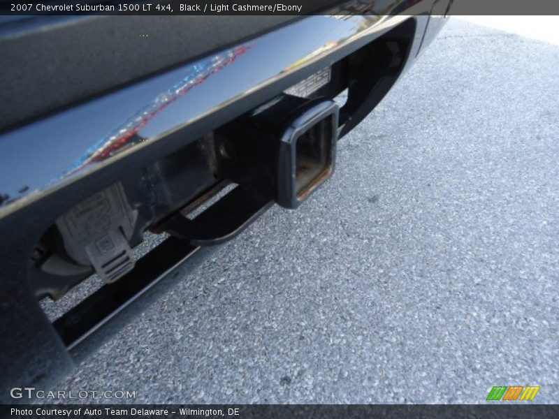 Black / Light Cashmere/Ebony 2007 Chevrolet Suburban 1500 LT 4x4