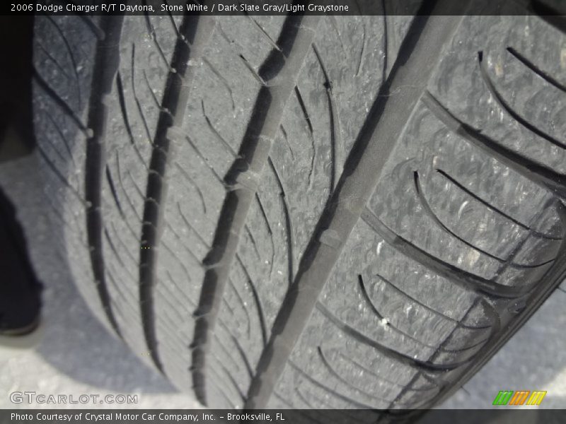 Stone White / Dark Slate Gray/Light Graystone 2006 Dodge Charger R/T Daytona