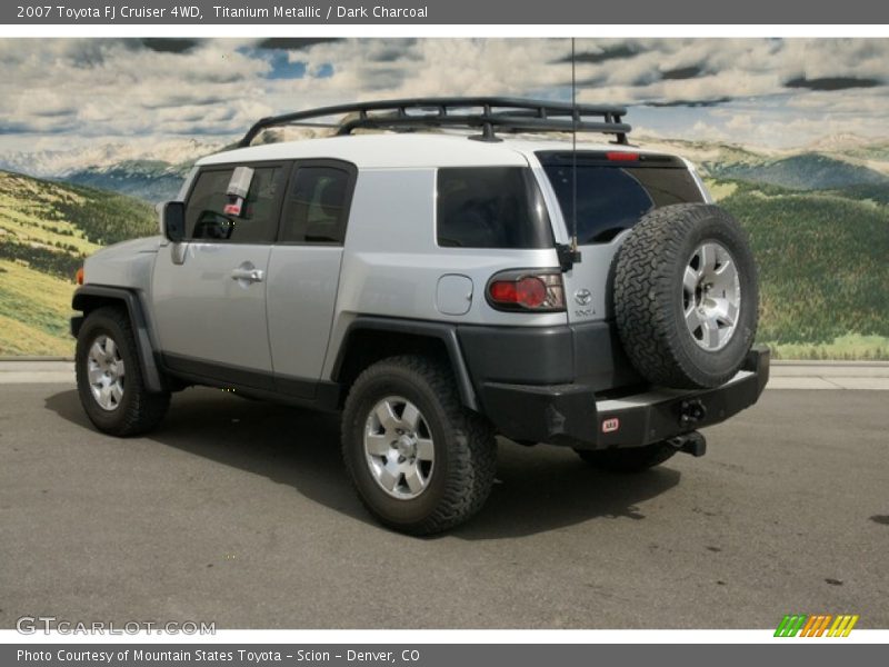 Titanium Metallic / Dark Charcoal 2007 Toyota FJ Cruiser 4WD