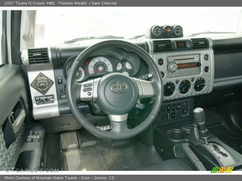 Titanium Metallic / Dark Charcoal 2007 Toyota FJ Cruiser 4WD