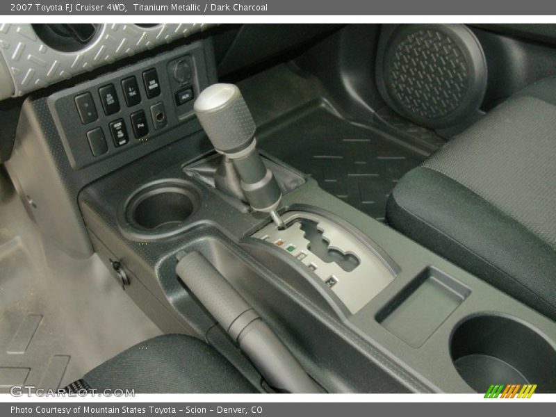 Titanium Metallic / Dark Charcoal 2007 Toyota FJ Cruiser 4WD