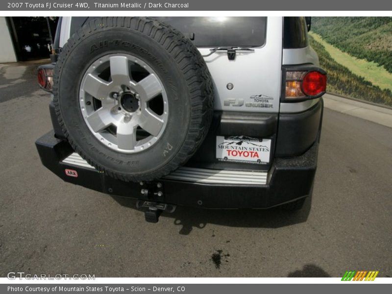 Titanium Metallic / Dark Charcoal 2007 Toyota FJ Cruiser 4WD