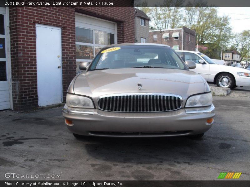 Light Bronzemist Metallic / Taupe 2001 Buick Park Avenue