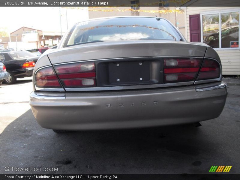 Light Bronzemist Metallic / Taupe 2001 Buick Park Avenue