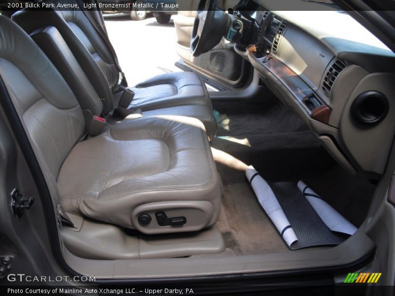 Light Bronzemist Metallic / Taupe 2001 Buick Park Avenue