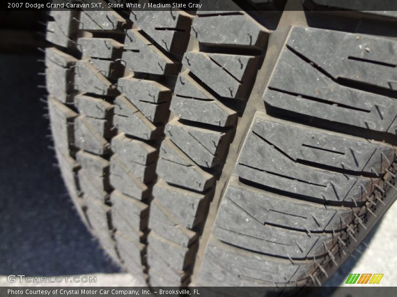 Stone White / Medium Slate Gray 2007 Dodge Grand Caravan SXT
