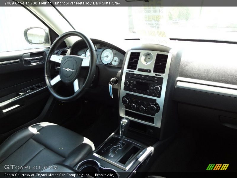 Bright Silver Metallic / Dark Slate Gray 2009 Chrysler 300 Touring