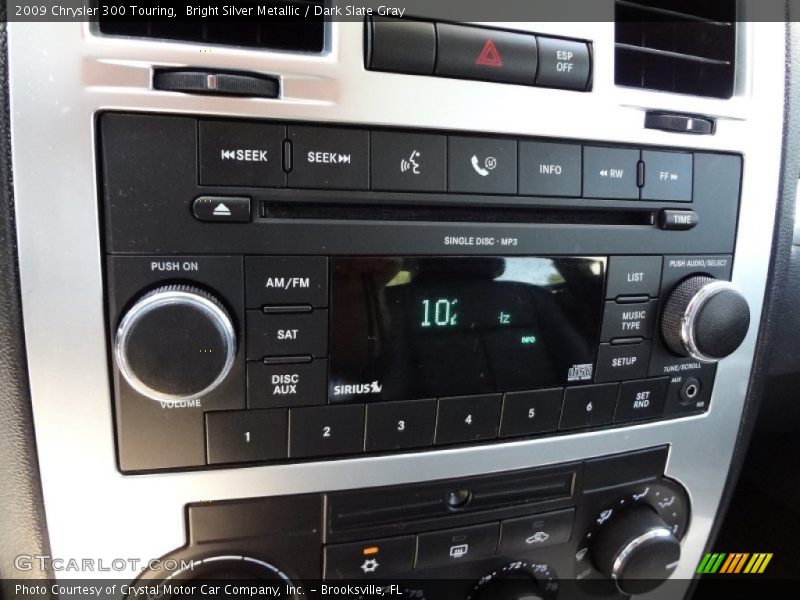 Bright Silver Metallic / Dark Slate Gray 2009 Chrysler 300 Touring