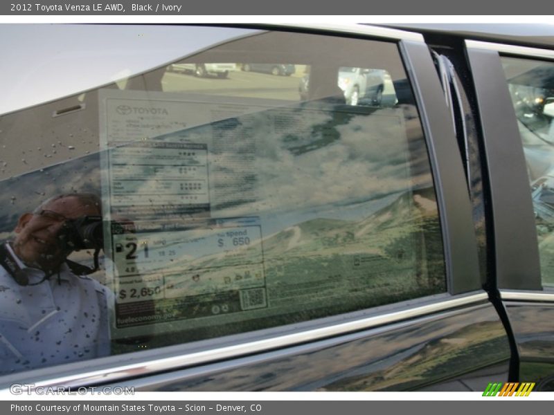 Black / Ivory 2012 Toyota Venza LE AWD