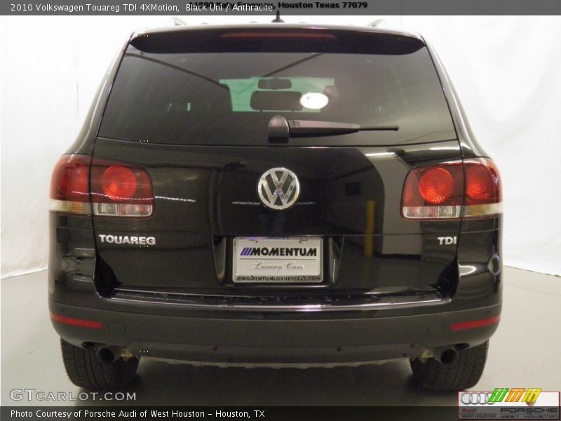 Black Uni / Anthracite 2010 Volkswagen Touareg TDI 4XMotion