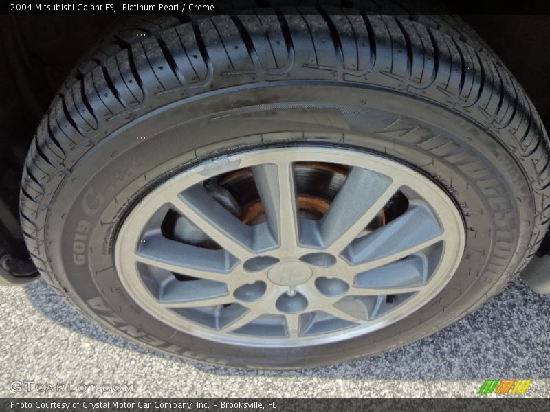 Platinum Pearl / Creme 2004 Mitsubishi Galant ES