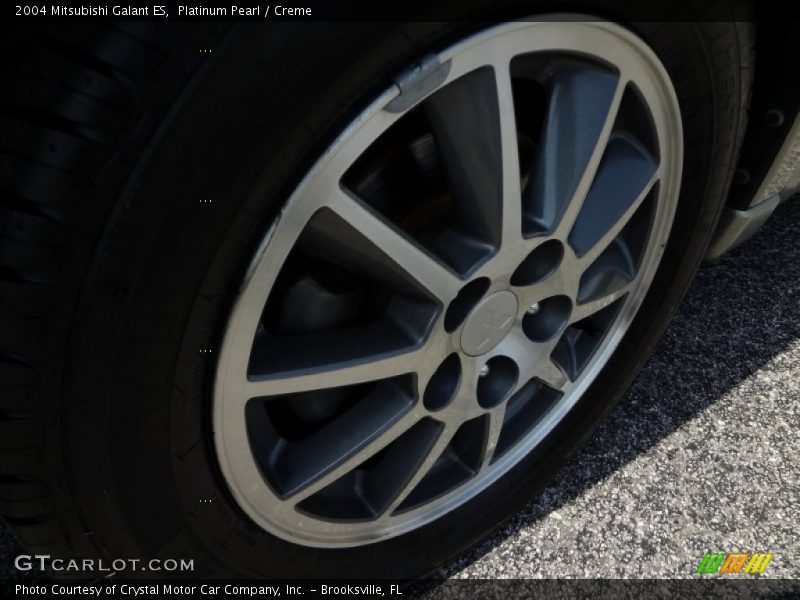 Platinum Pearl / Creme 2004 Mitsubishi Galant ES