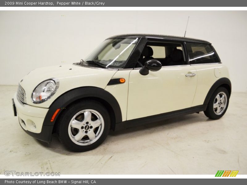 Pepper White / Black/Grey 2009 Mini Cooper Hardtop