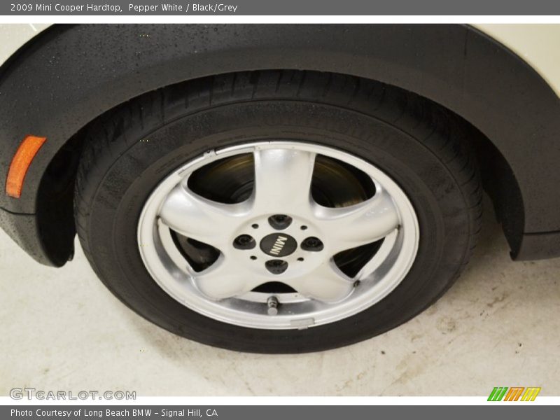 Pepper White / Black/Grey 2009 Mini Cooper Hardtop