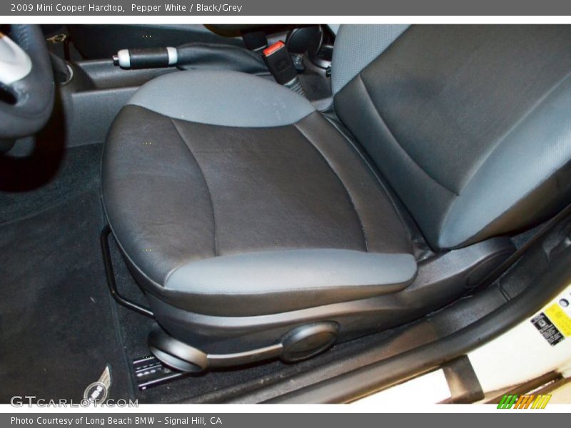 Pepper White / Black/Grey 2009 Mini Cooper Hardtop
