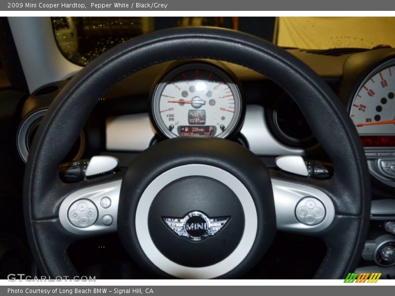 Pepper White / Black/Grey 2009 Mini Cooper Hardtop