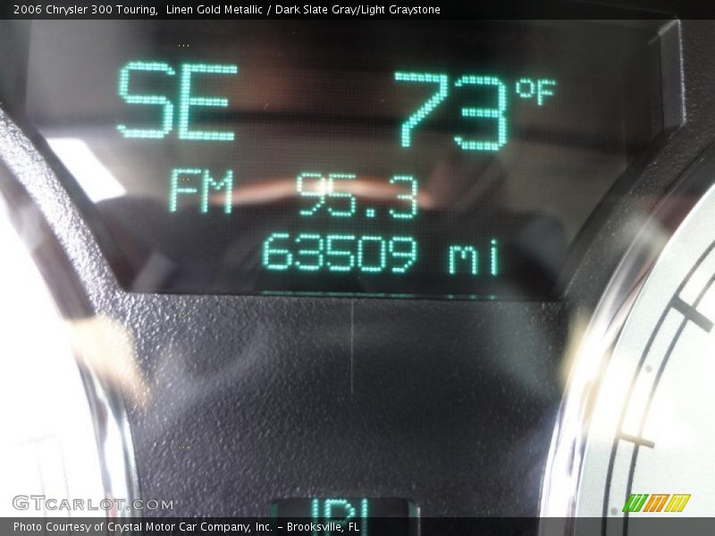 Linen Gold Metallic / Dark Slate Gray/Light Graystone 2006 Chrysler 300 Touring