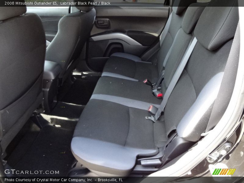  2008 Outlander ES Black Interior