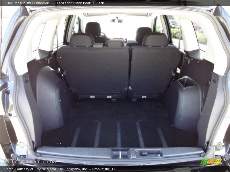  2008 Outlander ES Trunk