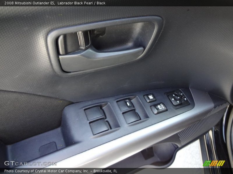 Labrador Black Pearl / Black 2008 Mitsubishi Outlander ES