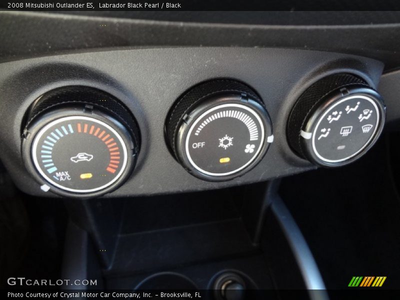 Labrador Black Pearl / Black 2008 Mitsubishi Outlander ES