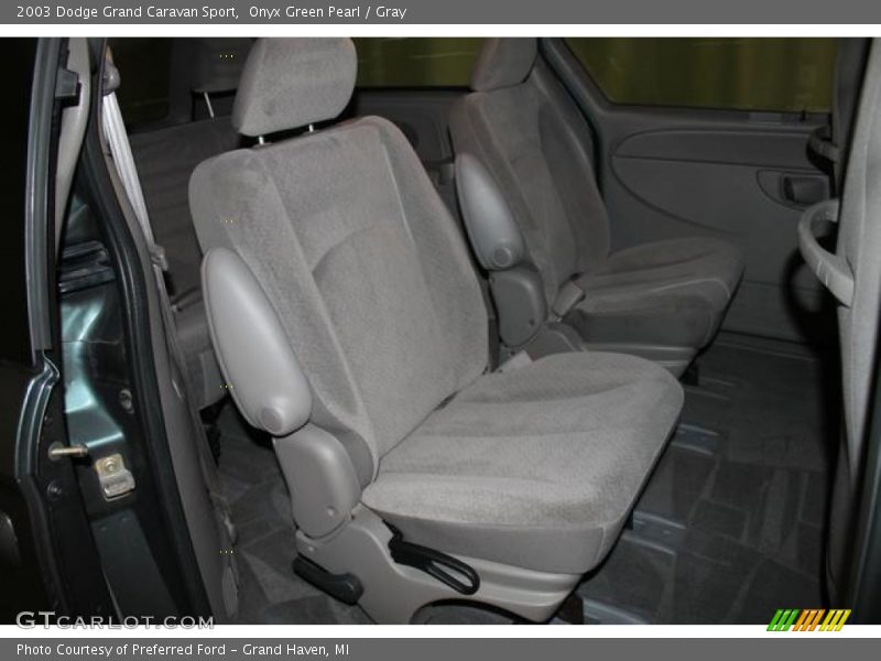 Onyx Green Pearl / Gray 2003 Dodge Grand Caravan Sport
