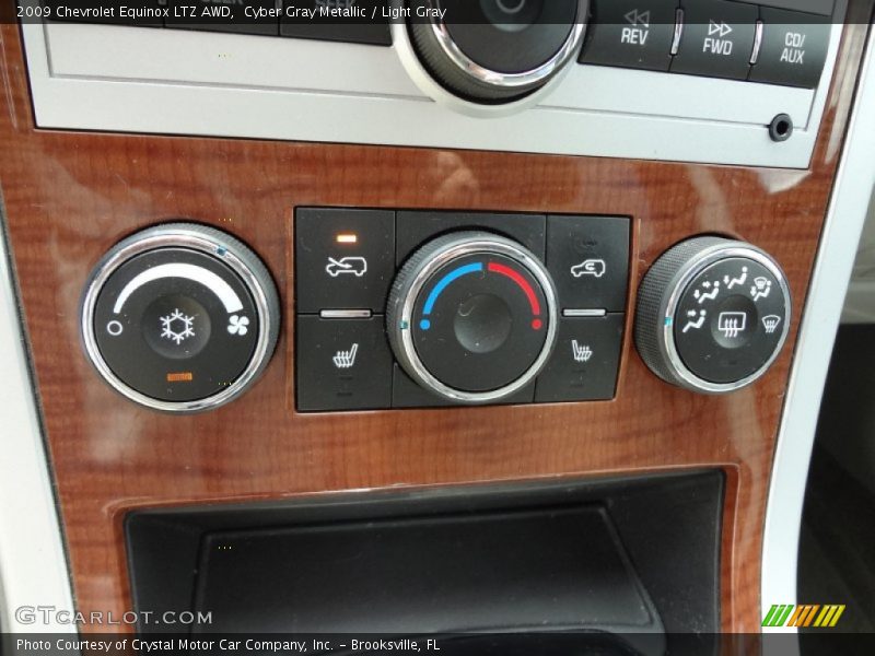 Controls of 2009 Equinox LTZ AWD
