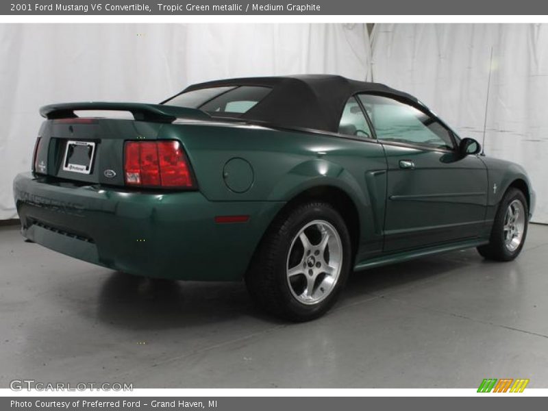 Tropic Green metallic / Medium Graphite 2001 Ford Mustang V6 Convertible
