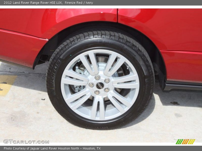  2012 Range Rover HSE LUX Wheel