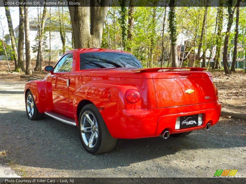 Redline Red / Ebony 2004 Chevrolet SSR