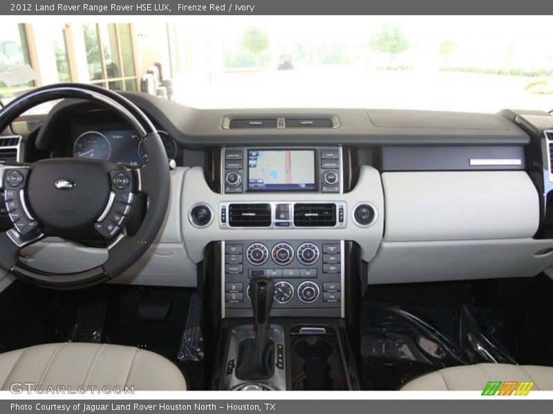 Dashboard of 2012 Range Rover HSE LUX