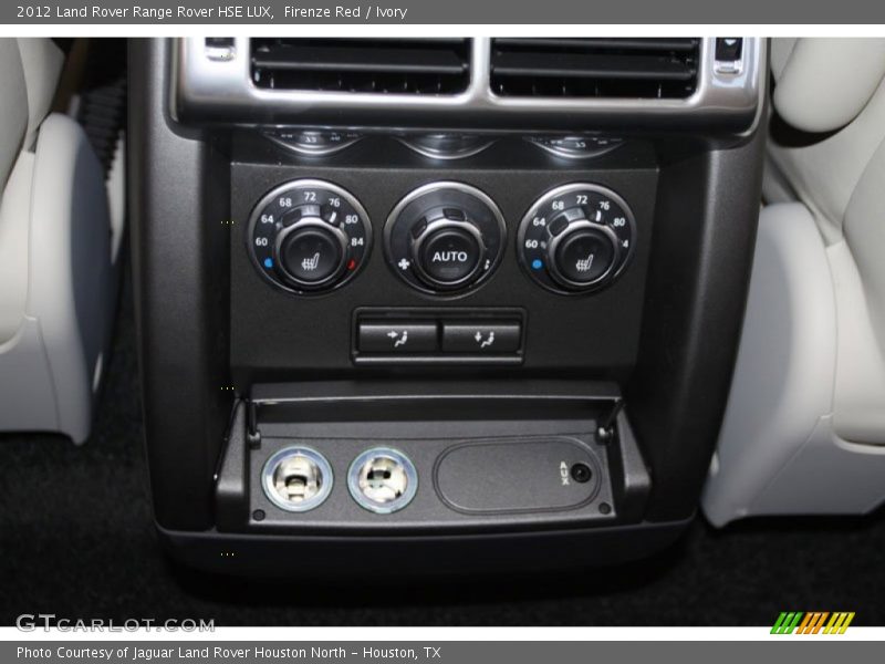 Controls of 2012 Range Rover HSE LUX