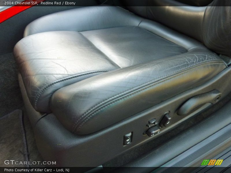 Front Seat of 2004 SSR 