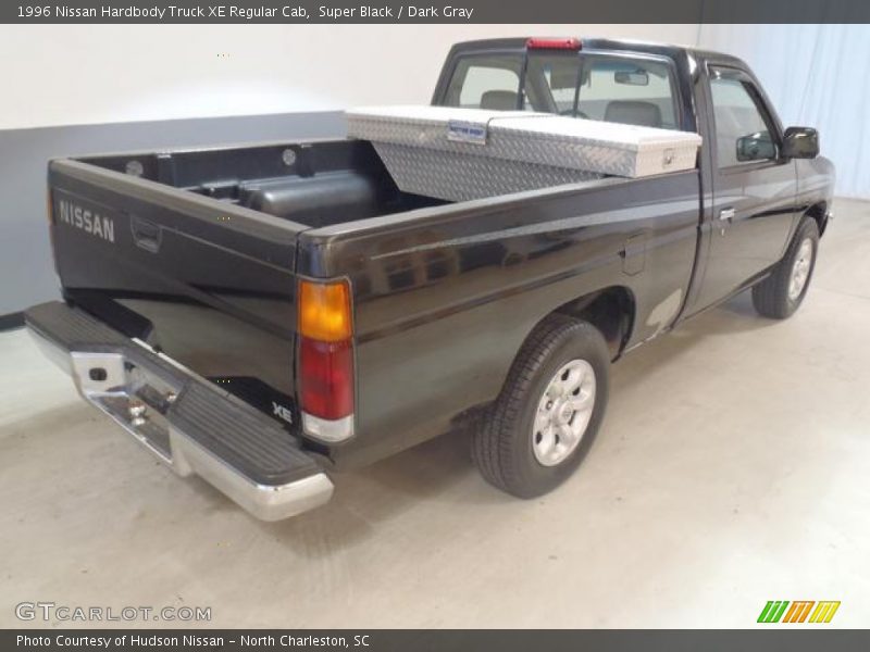 Super Black / Dark Gray 1996 Nissan Hardbody Truck XE Regular Cab
