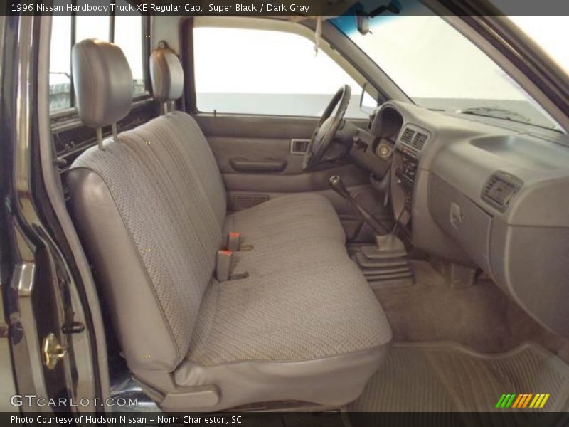 Super Black / Dark Gray 1996 Nissan Hardbody Truck XE Regular Cab