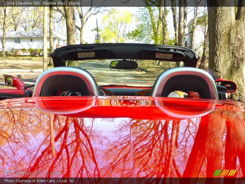 Redline Red / Ebony 2004 Chevrolet SSR