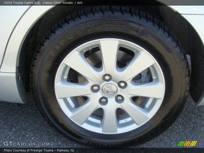 Classic Silver Metallic / Ash 2009 Toyota Camry XLE