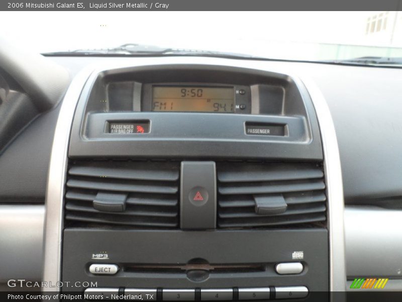 Liquid Silver Metallic / Gray 2006 Mitsubishi Galant ES