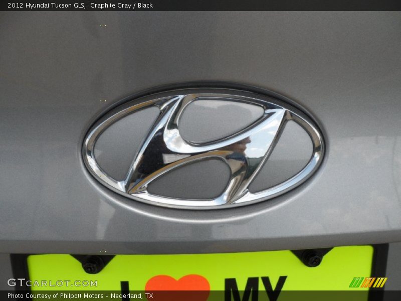 Graphite Gray / Black 2012 Hyundai Tucson GLS