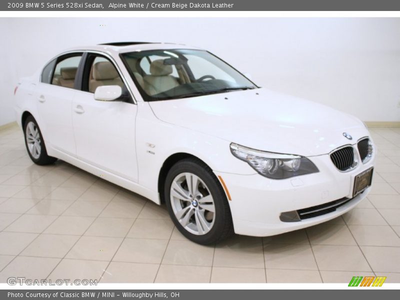 Alpine White / Cream Beige Dakota Leather 2009 BMW 5 Series 528xi Sedan