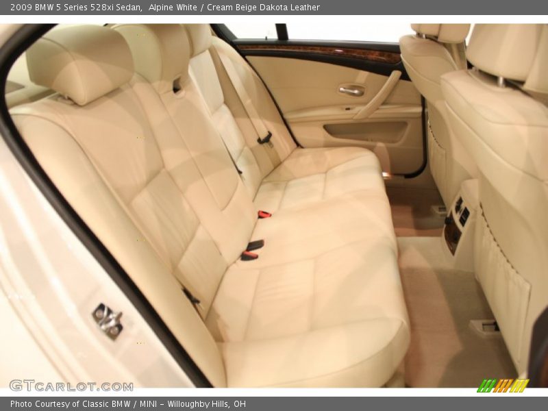 Alpine White / Cream Beige Dakota Leather 2009 BMW 5 Series 528xi Sedan