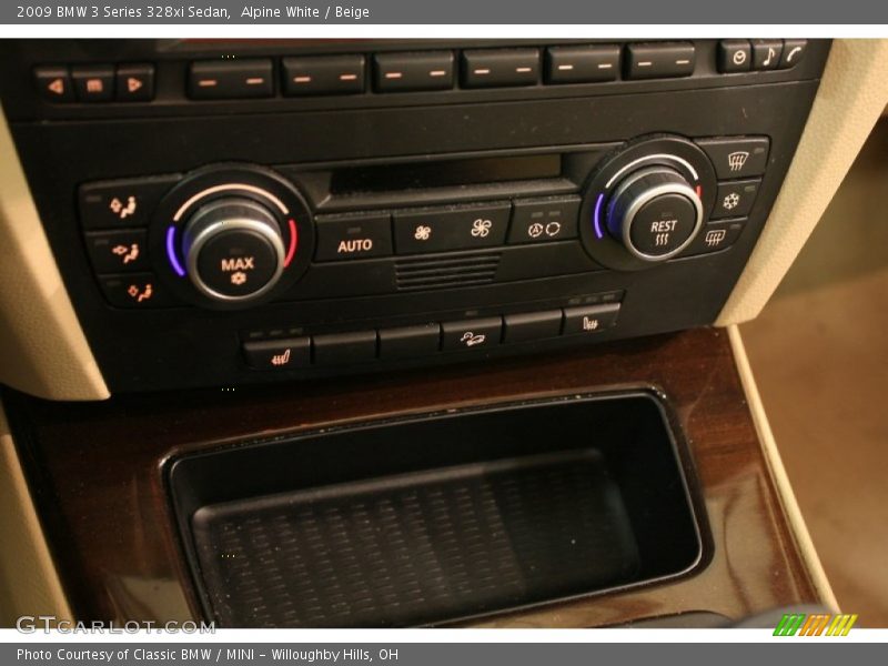 Alpine White / Beige 2009 BMW 3 Series 328xi Sedan