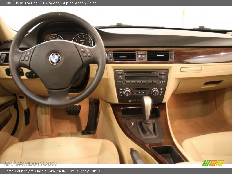 Alpine White / Beige 2009 BMW 3 Series 328xi Sedan