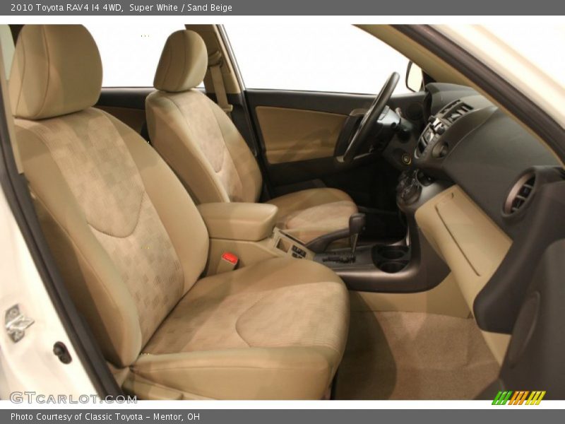 Super White / Sand Beige 2010 Toyota RAV4 I4 4WD