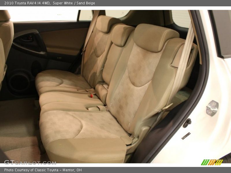 Super White / Sand Beige 2010 Toyota RAV4 I4 4WD