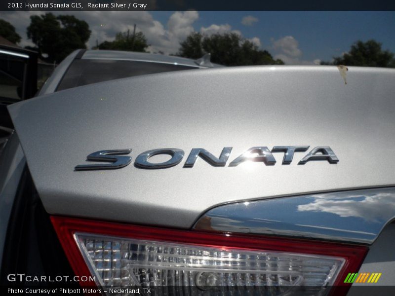 Radiant Silver / Gray 2012 Hyundai Sonata GLS