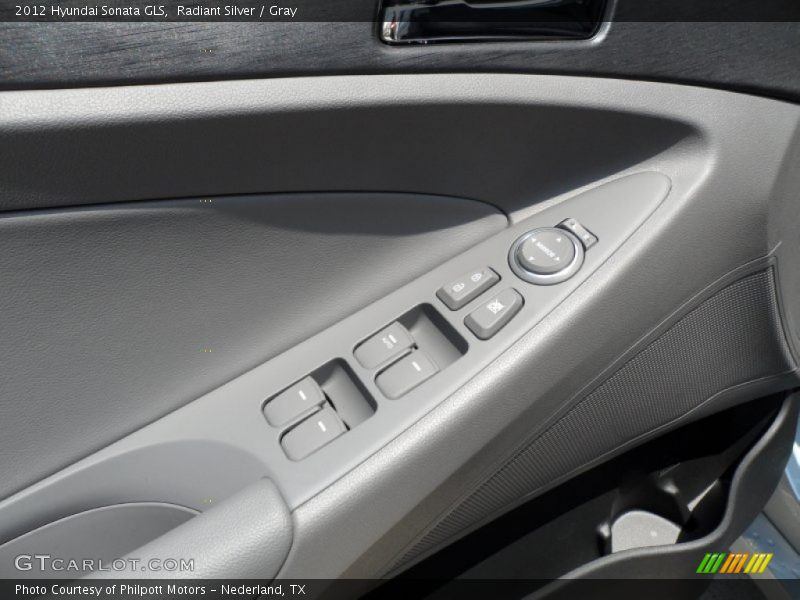 Radiant Silver / Gray 2012 Hyundai Sonata GLS