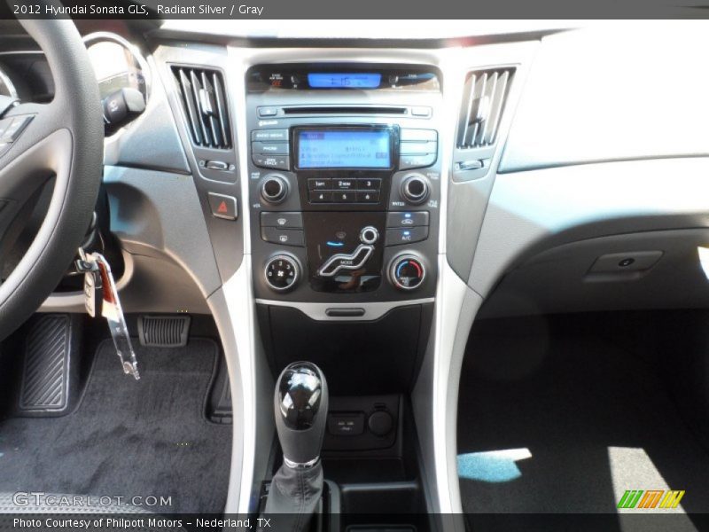 Radiant Silver / Gray 2012 Hyundai Sonata GLS