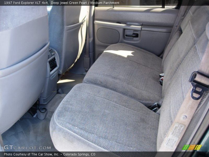 Deep Jewel Green Pearl / Medium Parchment 1997 Ford Explorer XLT 4x4