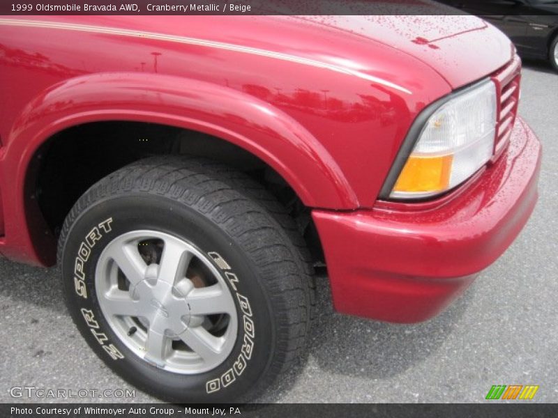Cranberry Metallic / Beige 1999 Oldsmobile Bravada AWD